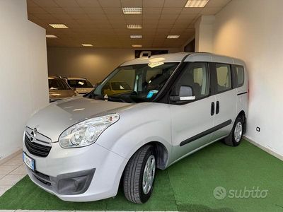 Occasion Opel Combo 90 ch (66 kW) 2013 Gris Monospace