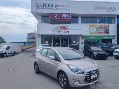 Usata Hyundai ix20 Xpossible 90 CV (66 kW) 2017 Grigio Utilitaria