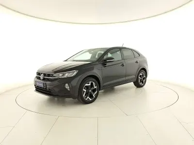 Usata VW Taigo R-line 116 CV (85 kW) 2025 Deep black perlato SUV