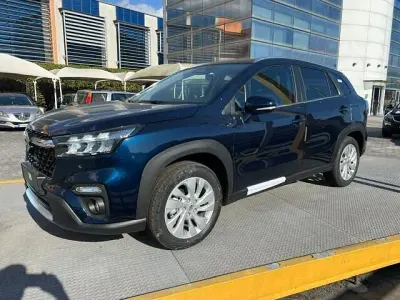 Nuova Suzuki SX4 S-Cross 101 CV (74 kW) 2026 Blu SUV