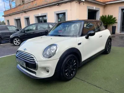 Usata Mini Cooper D Business 116 CV (85 kW) 2017 Bianco Utilitaria