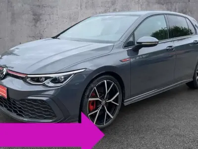 Usata VW Golf VIII GTI 245 CV (180 kW) 2024 Grigio Berlina