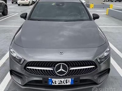 Usata Mercedes A180 Premium 116 CV (85 kW) 2020 Grigio Utilitaria