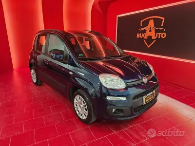 Usata Fiat Panda 69 CV (50 kW) 2016 Bluazzurro Utilitaria