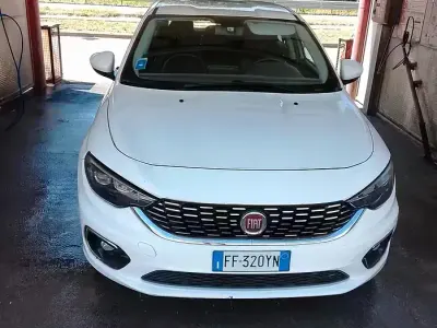 Usata Fiat Tipo 120 CV (88 kW) 2016 Bianco Berlina