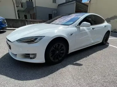Usata Tesla Model S 89 kW (122 CV) 2018 Bianco Utilitaria