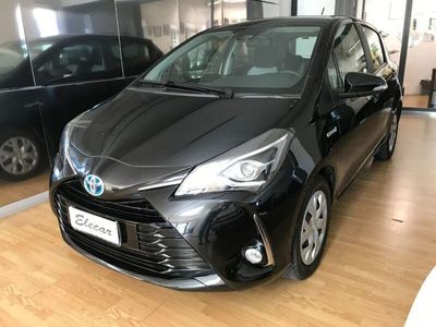 usata Toyota Yaris Hybrid 1.5 Hybrid 5 porte Business