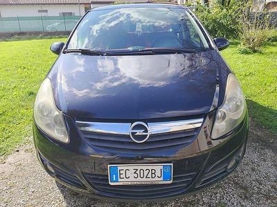 Nero Usata 2010 Opel Corsa Berlina | 1800 € (Buon prezzo)