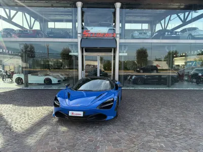 Usata McLaren 720S 720 CV (529 kW) 2021 Blu Coupé
