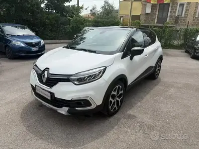 Usado Renault Captur 90 CV (66 kW) 2019 Blanco SUV