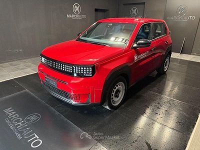 Usata Fiat Grande Panda Red 72 CV (52 kW) 2025 Rosso Utilitaria