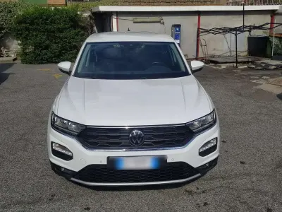 Usata VW T-Roc Business 110 CV (80 kW) 2021 Bianco SUV