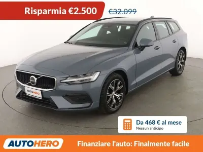 Usata Volvo V60 197 CV (144 kW) 2023 Grigio Station wagon