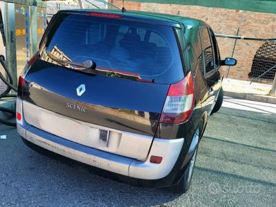 usata Renault Scénic II Scénic 1.9 dCi/130CV