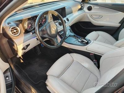 Usata Mercedes E220 194 CV (142 kW) 2017 Berlina