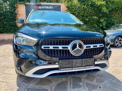 Mercedes GLA200
