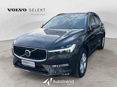 Usata Volvo XC60 Momentum 197 CV (144 kW) 2021 Grigio scuro SUV