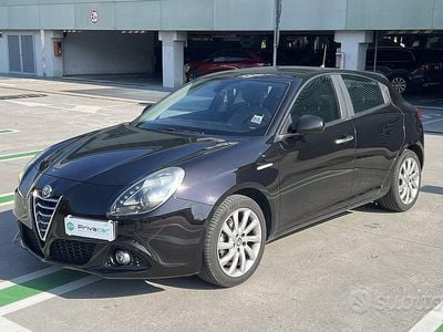 Usata Alfa Romeo Giulietta Distinctive 105 CV (77 kW) 2014 Nero Utilitaria