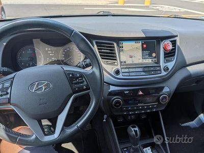 Usata Hyundai Tucson 141 CV (103 kW) 2016 Grigio SUV