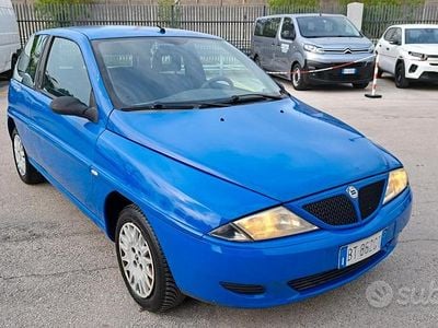 Usata Lancia Ypsilon 2001 Blu Utilitaria