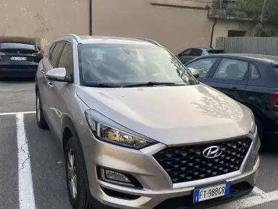 Usata Hyundai Tucson 116 CV (85 kW) 2019 Grigio SUV
