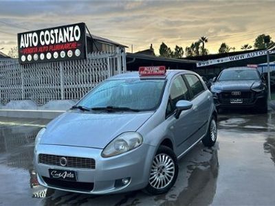 usata Fiat Grande Punto 1 .4 Benzina 12/2007 NEOPATENTAT