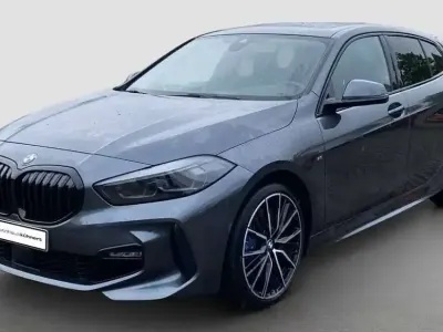 Usata BMW 118 Shadowline 136 CV (100 kW) 2021 Grigio Utilitaria