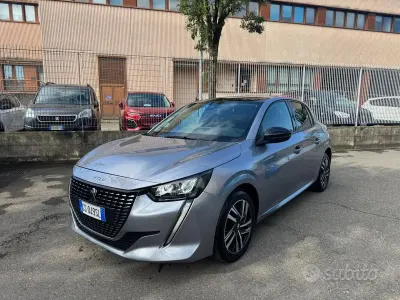 Begagnad Peugeot 208 Active 102 HK (75 kW) 2021 Grå Halvkombi