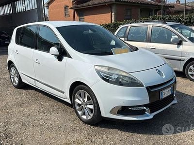Usata Renault Scénic III XMOD 110 CV (80 kW) 2013 Bianco Monovolume