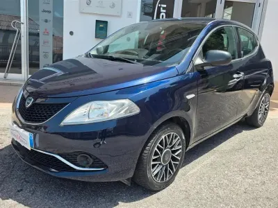 Usata Lancia Ypsilon S 95 CV (69 kW) 2017 Blu Utilitaria