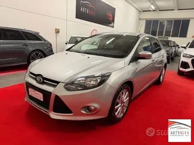 Usata Ford Focus Titanium 95 CV (69 kW) 2014 Bianco Berlina