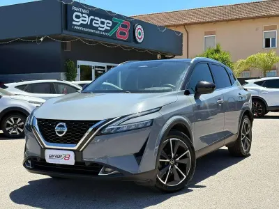 Usata Nissan Qashqai N-Connecta 140 CV (102 kW) 2021 Grigio SUV