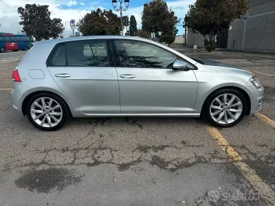 Usata VW Golf Sportsvan Highline 150 CV (110 kW) 2013 Grigio Monovolume