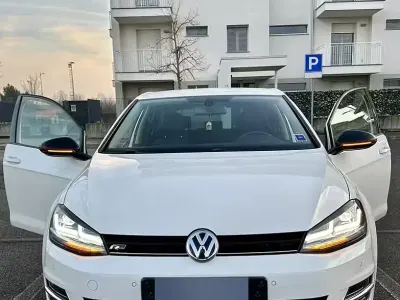 Usata VW Golf VII Highline 150 CV (110 kW) 2014 Bianco Berlina