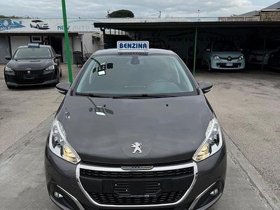 Begagnad Peugeot 208 S 110 HK (80 kW) 2019 Grå Halvkombi