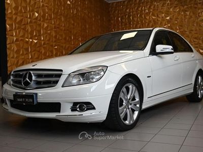 Usata Mercedes C200 136 CV (100 kW) 2011 Bianco Berlina