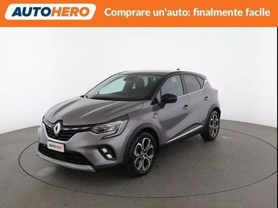 Usata Renault Captur Techno 145 CV (106 kW) 2023 Grigio SUV