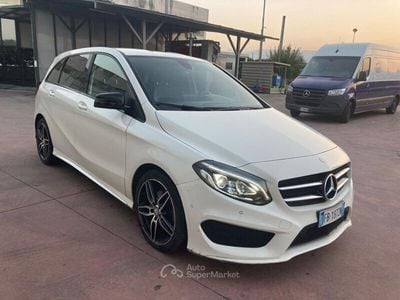 Usata Mercedes B180 Premium 109 CV (80 kW) 2016 Bianco Monovolume