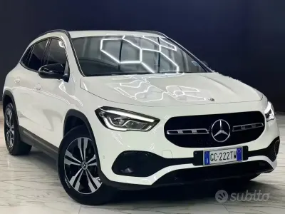 Usado Mercedes GLA200 Premium 150 CV (110 kW) 2020 Blanco SUV