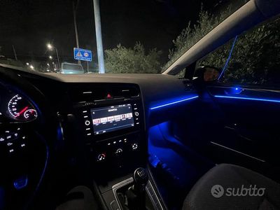 Usata VW Golf VII 110 CV (80 kW) 2019 Grigio Utilitaria