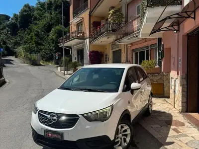 Usata Opel Crossland X Innovation 83 CV (61 kW) 2019 Bianco SUV