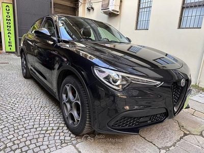 Usata Alfa Romeo Stelvio Sprint 190 CV (139 kW) 2020 Nero SUV