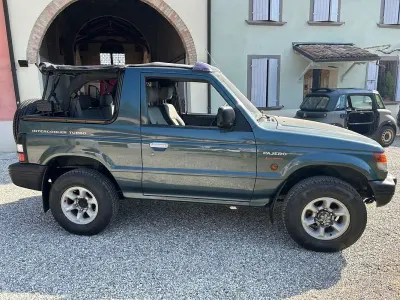 Usata Mitsubishi Pajero 95 CV (69 kW) 1993 Verde SUV