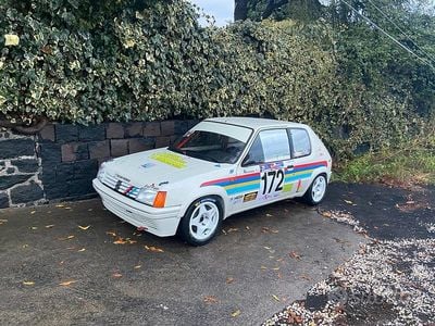 Usata Peugeot 205 1988 Berlina