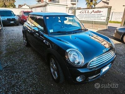 Usata Mini Cooper Coupé 116 CV (85 kW) 2010 Nero Coupé
