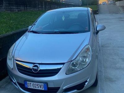 Usata Opel Corsa 54 CV (39 kW) 2009 Grigio Utilitaria