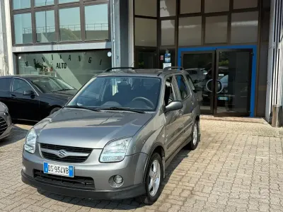 Usata Suzuki Ignis GL 94 CV (69 kW) 2008 Grigio Utilitaria