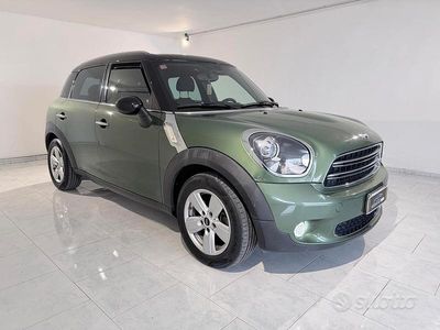 Usata Mini Cooper D Countryman 111 CV (81 kW) 2015 Verde SUV