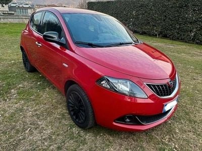 Usata Lancia Ypsilon S 69 CV (50 kW) 2022 Rosso Utilitaria