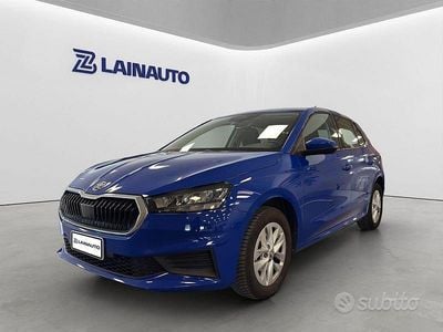 Usata Skoda Fabia Ambition 95 CV (69 kW) 2023 Blu/azzurro Utilitaria